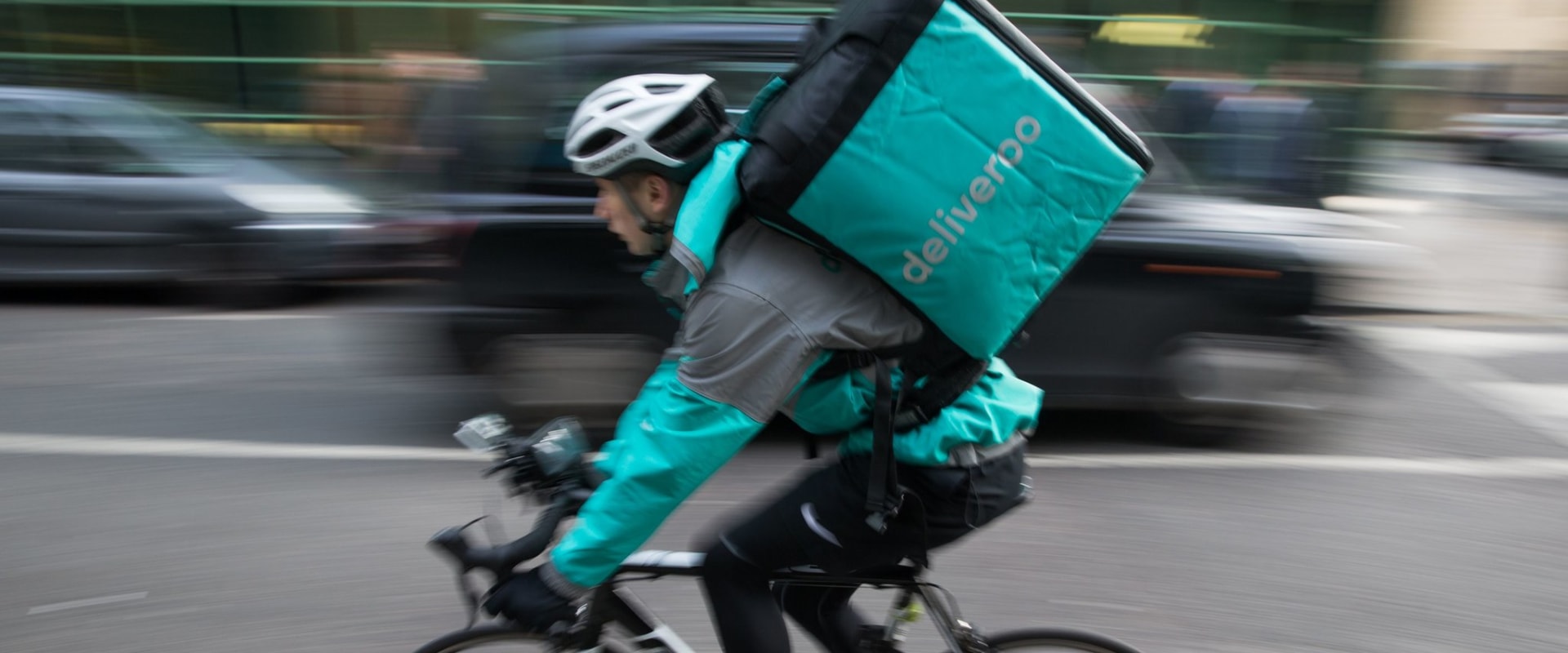Can You Read Restaurant Reviews on Deliveroo?